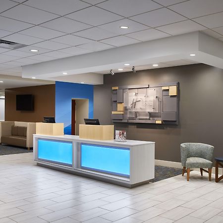 Holiday Inn Express - Richmond Downtown By Ihg Exterior photo