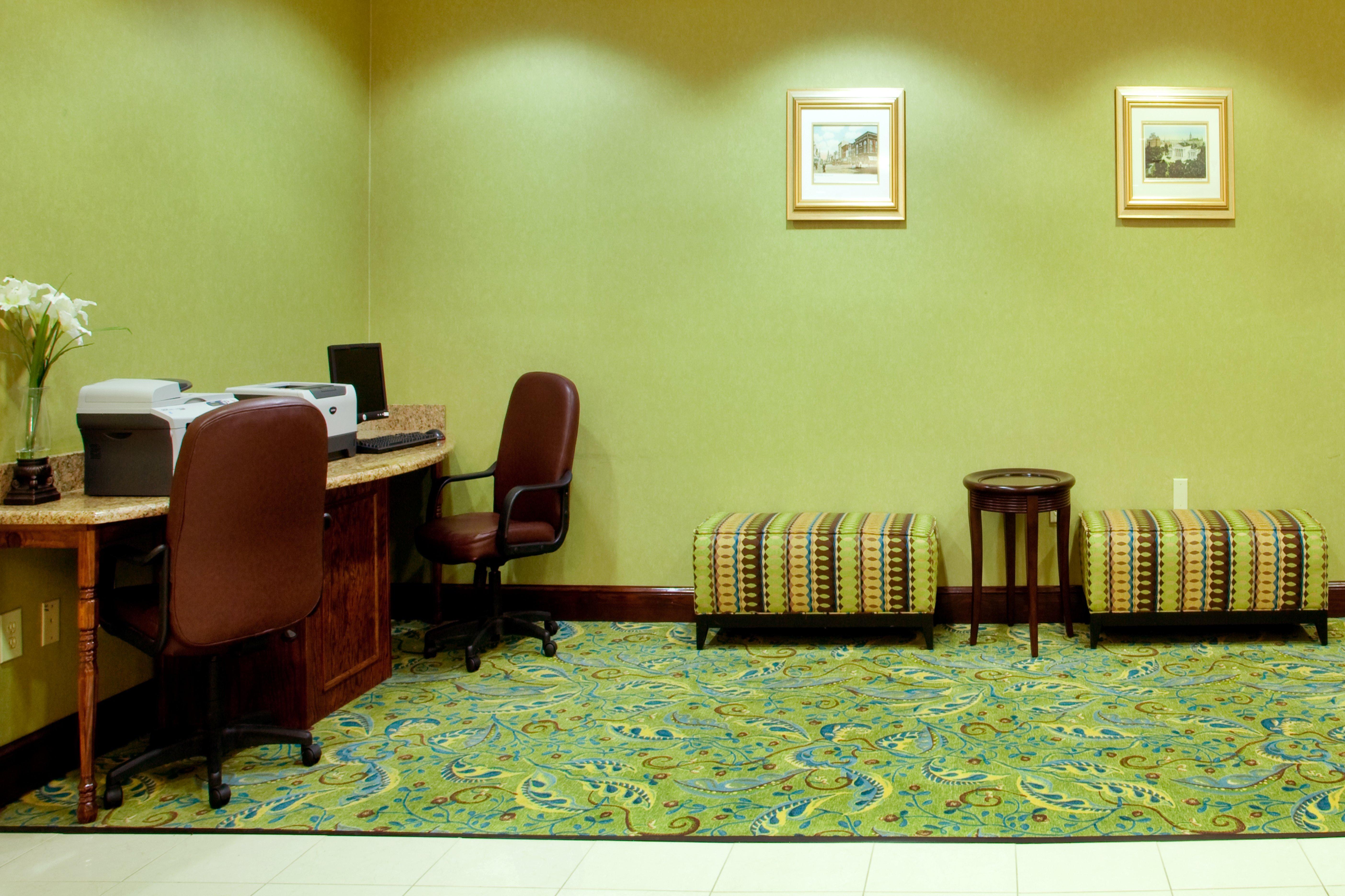 Holiday Inn Express - Richmond Downtown By Ihg Exterior photo