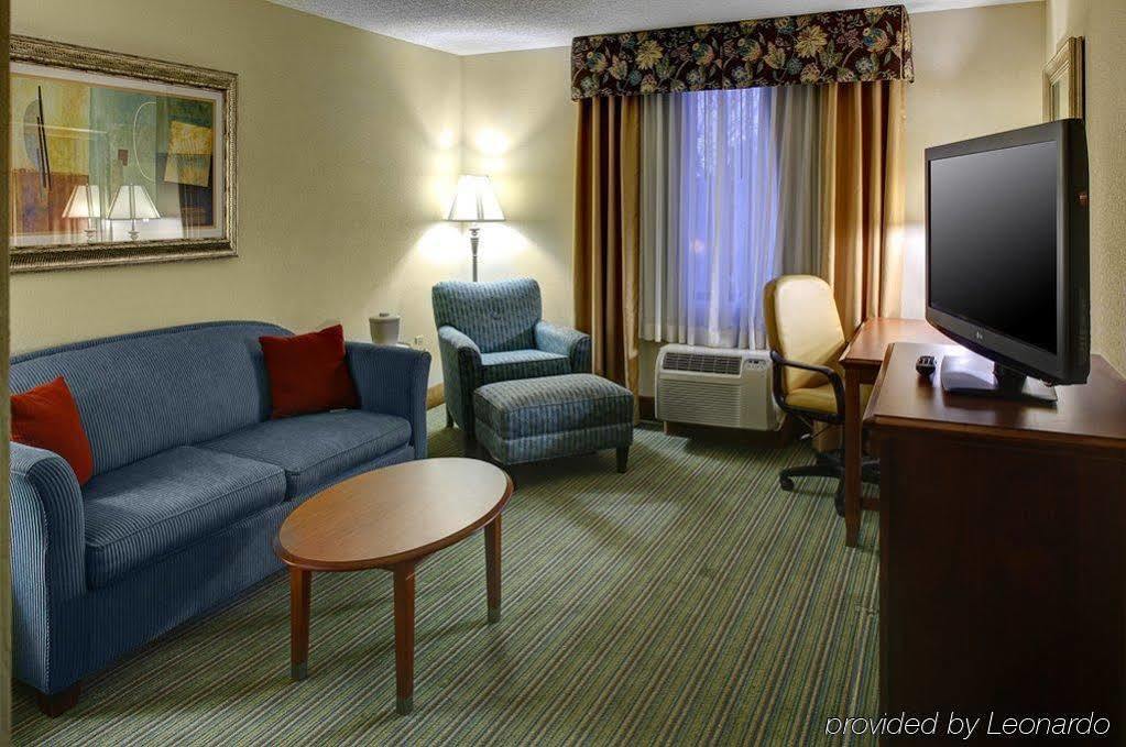 Holiday Inn Express - Richmond Downtown By Ihg Exterior photo